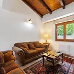 In San Mango With Pool And Hot Tub Villa