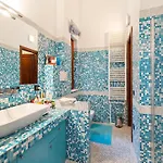 Villa In San Mango With Pool And Hot Tub *