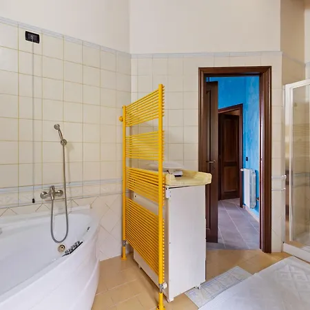 In San Mango With Pool And Hot Tub Villa San Mango d'Aquino