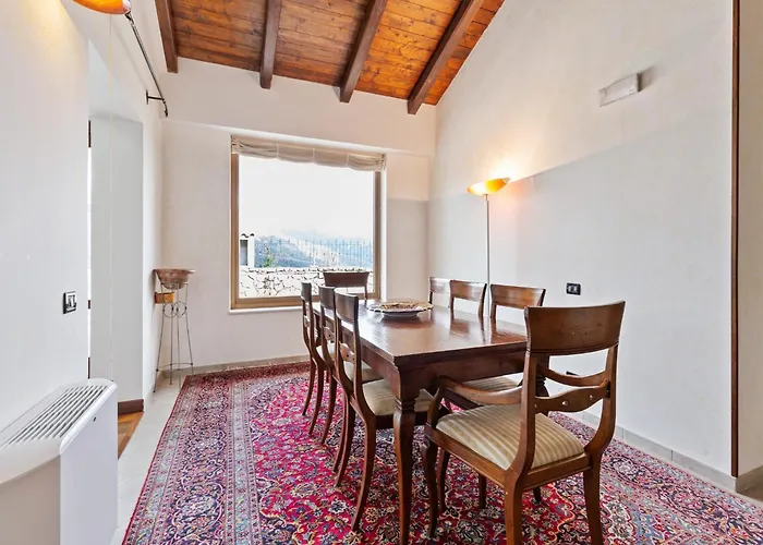 Villa In San Mango With Pool And Hot Tub San Mango d'Aquino