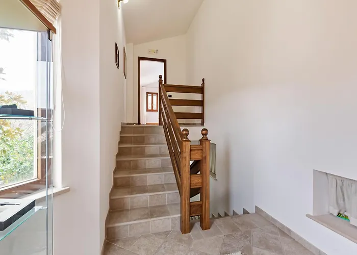 In San Mango With Pool And Hot Tub