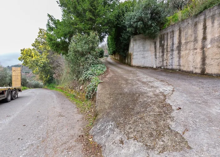 In San Mango With Pool And Hot Tub Villa